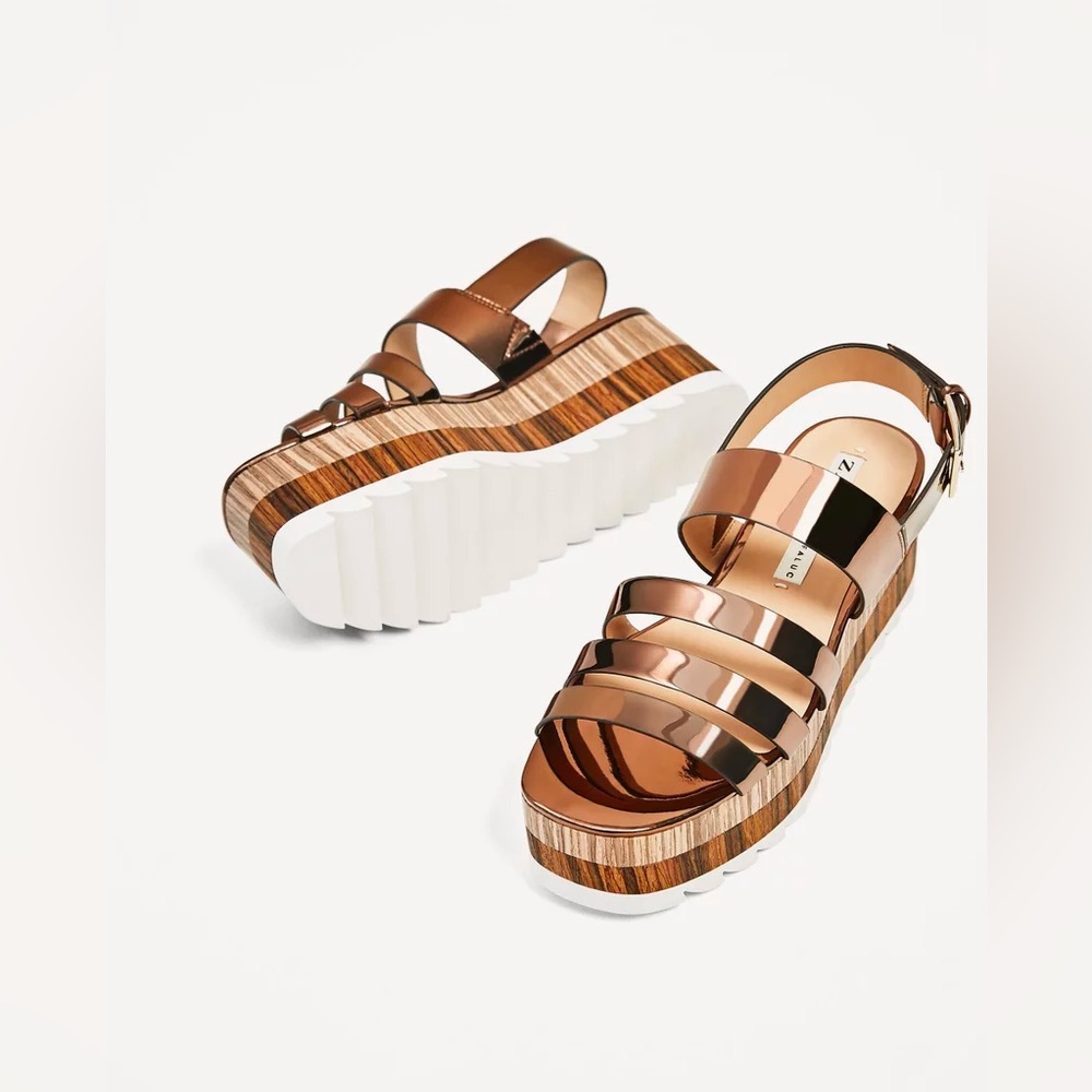 Zara's Contrast Wedges — 39